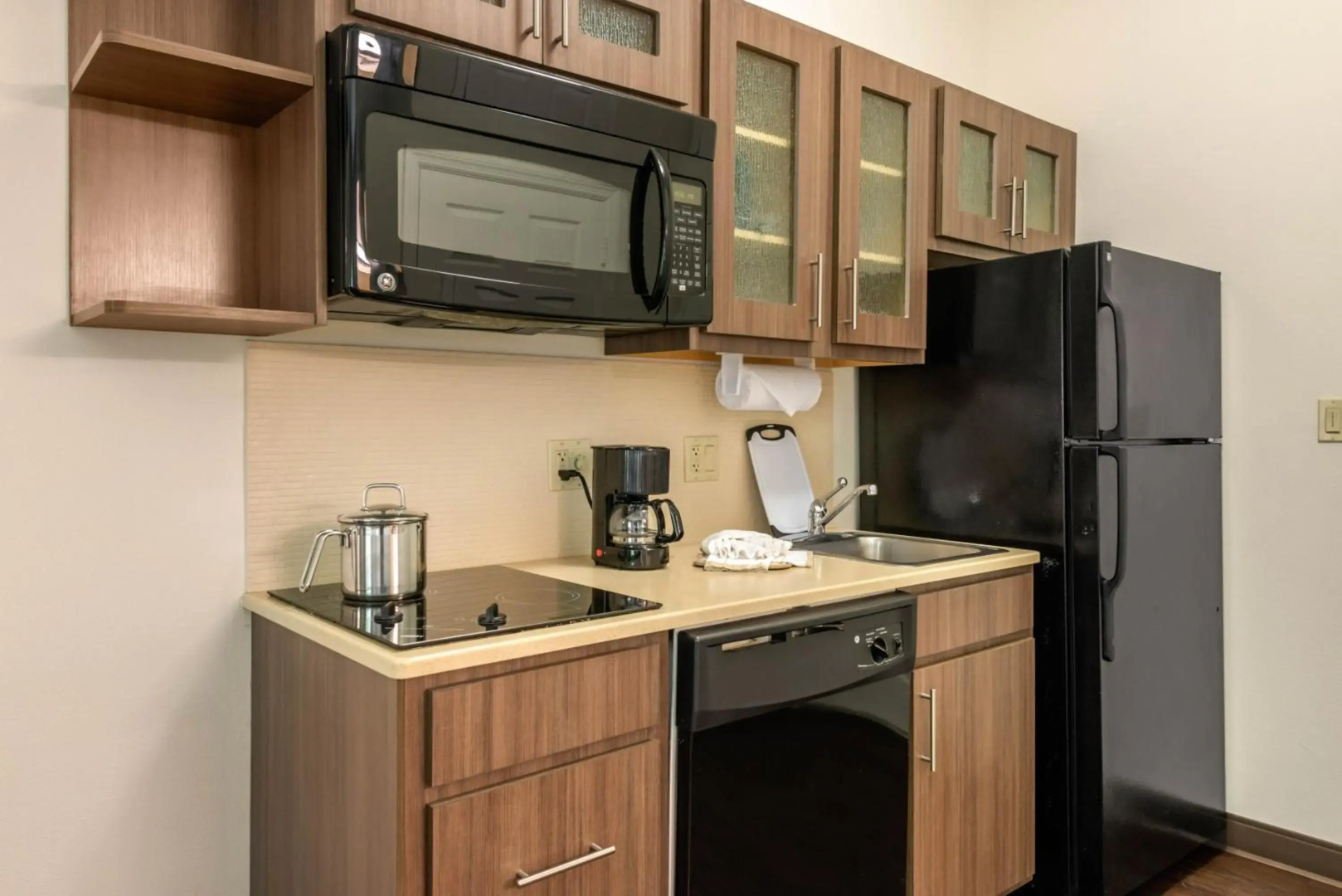 Candlewood Suites Ft Myers I-75 by IHG