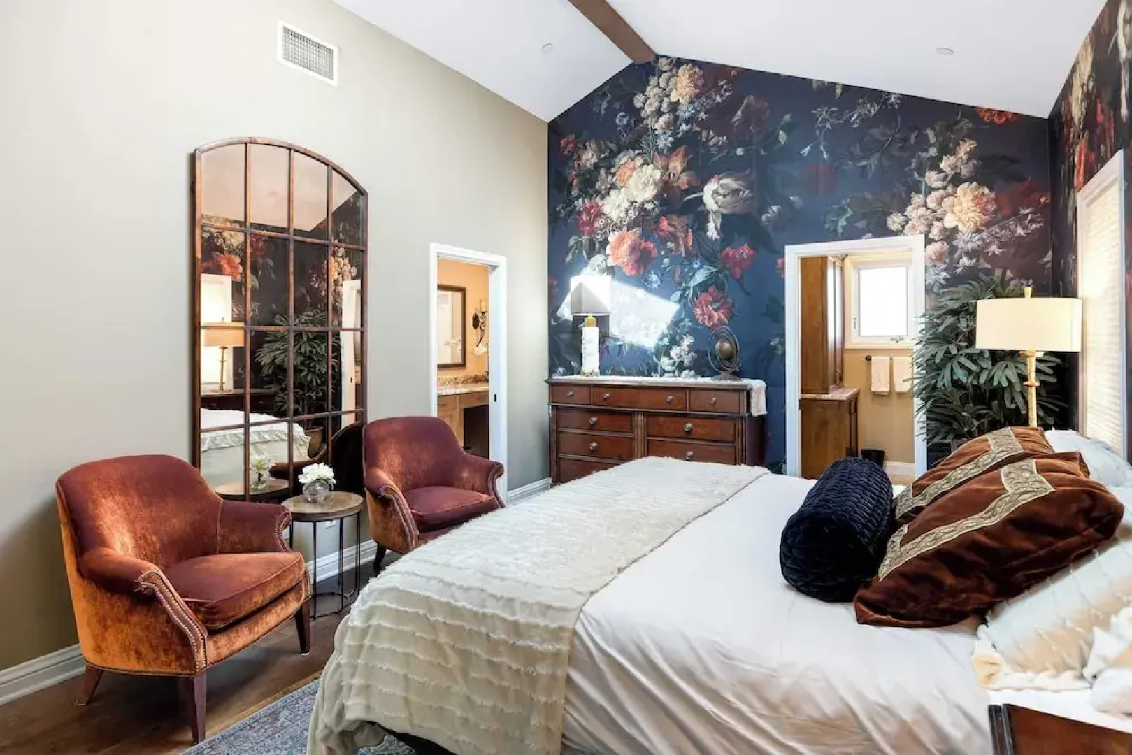 Seventh & Shore Stylish Seal Beach Home w/ Elevator, Fireplace + Bold Design