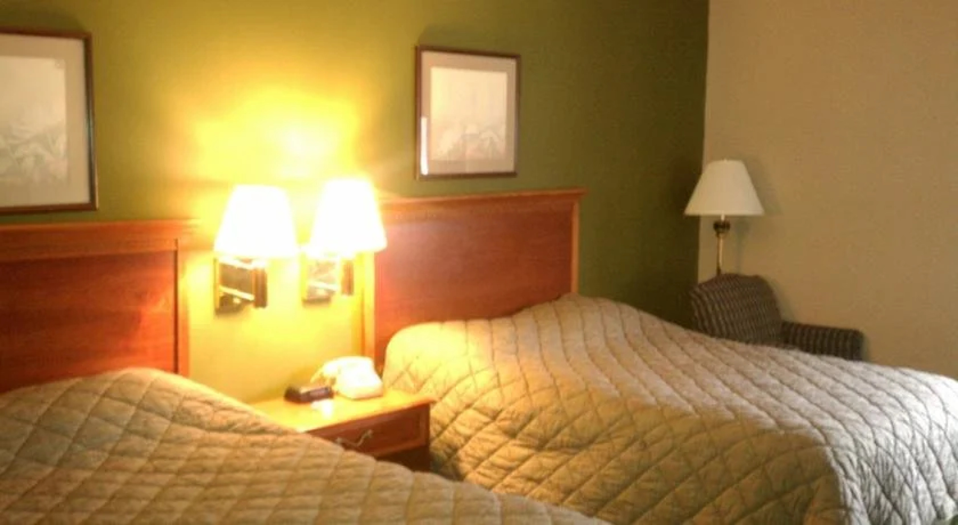 Knights Inn - Southington