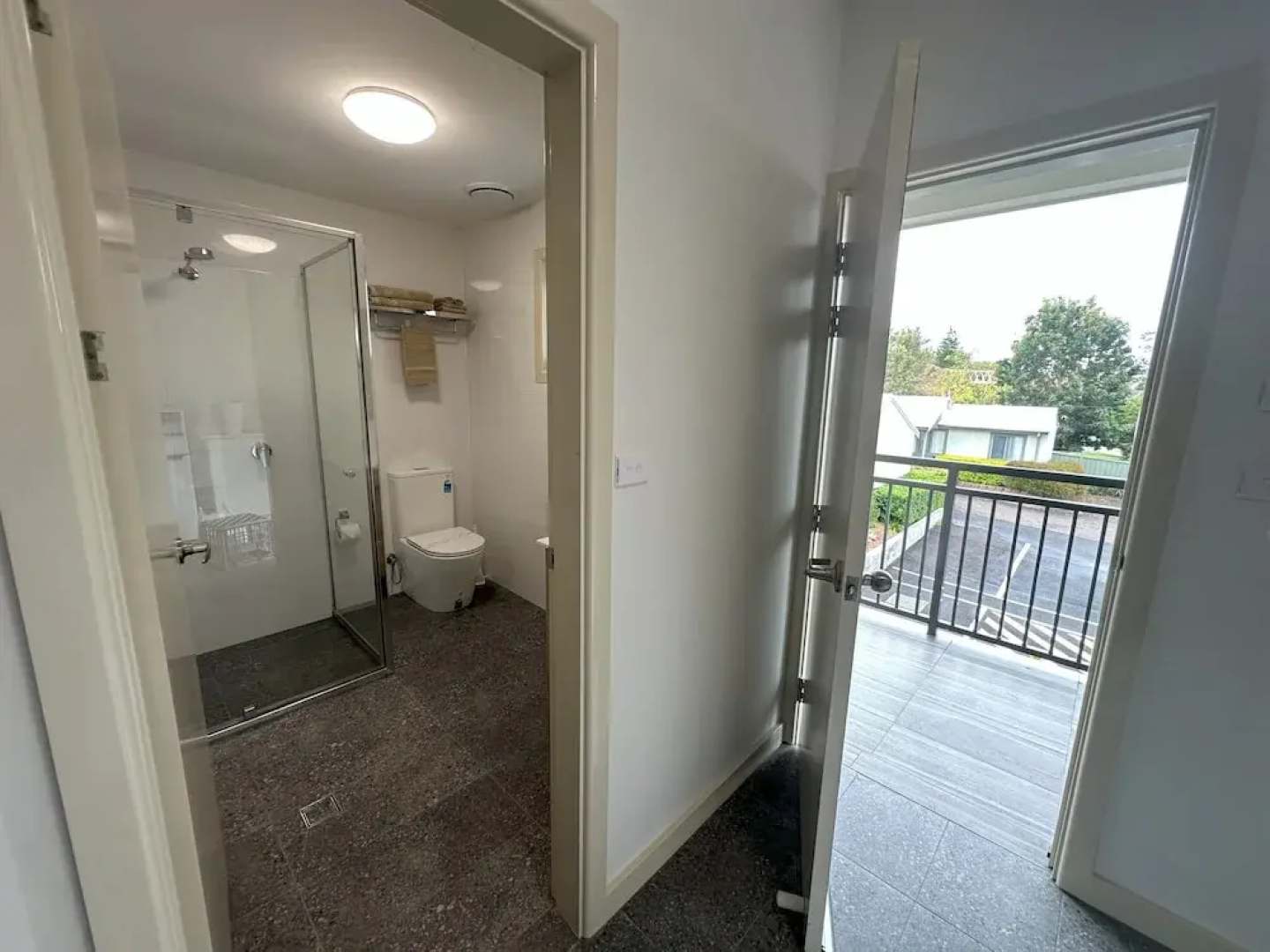 Travellers Motor Village