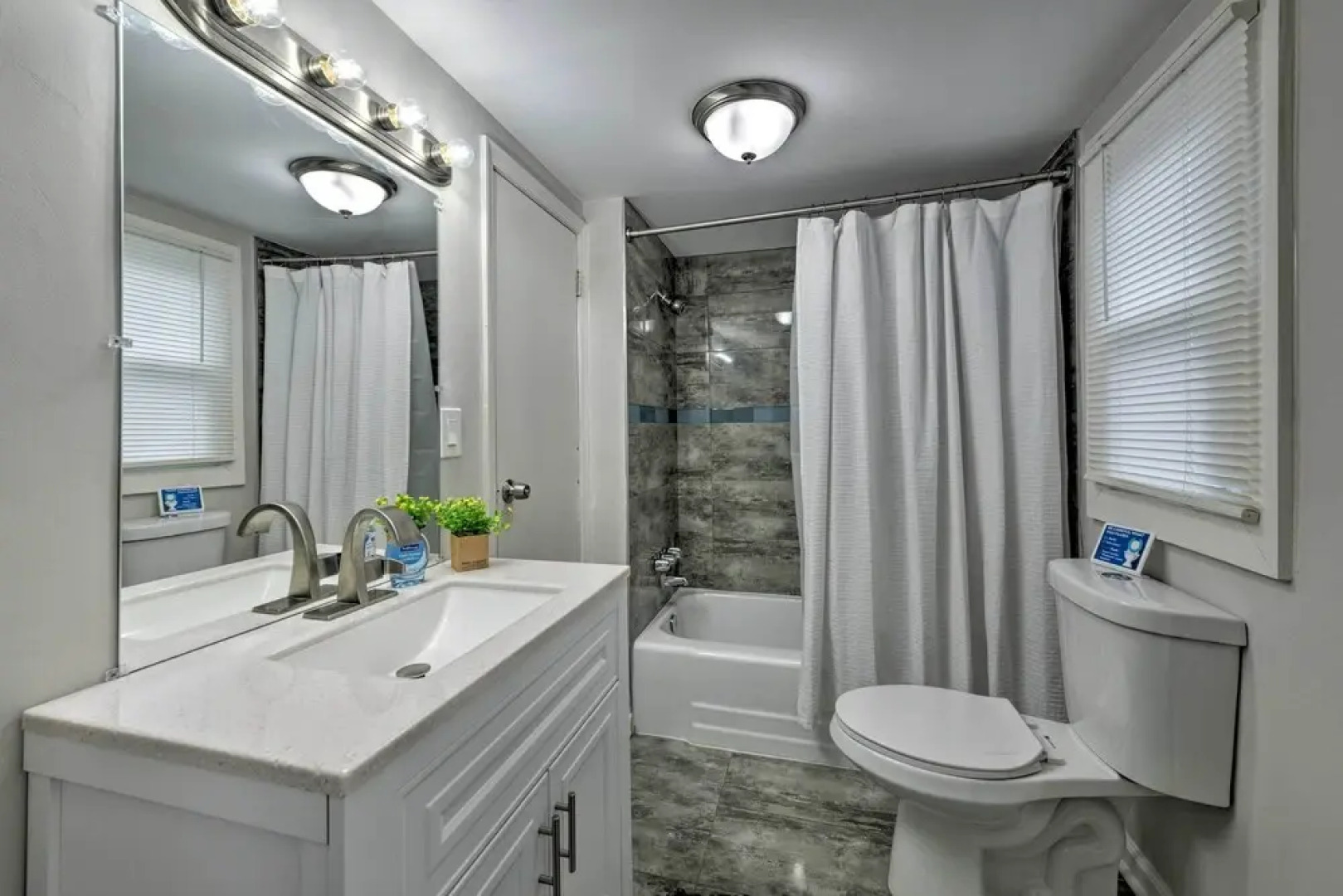 Beautifully Renovated Beach House w/ Fenced Patio!