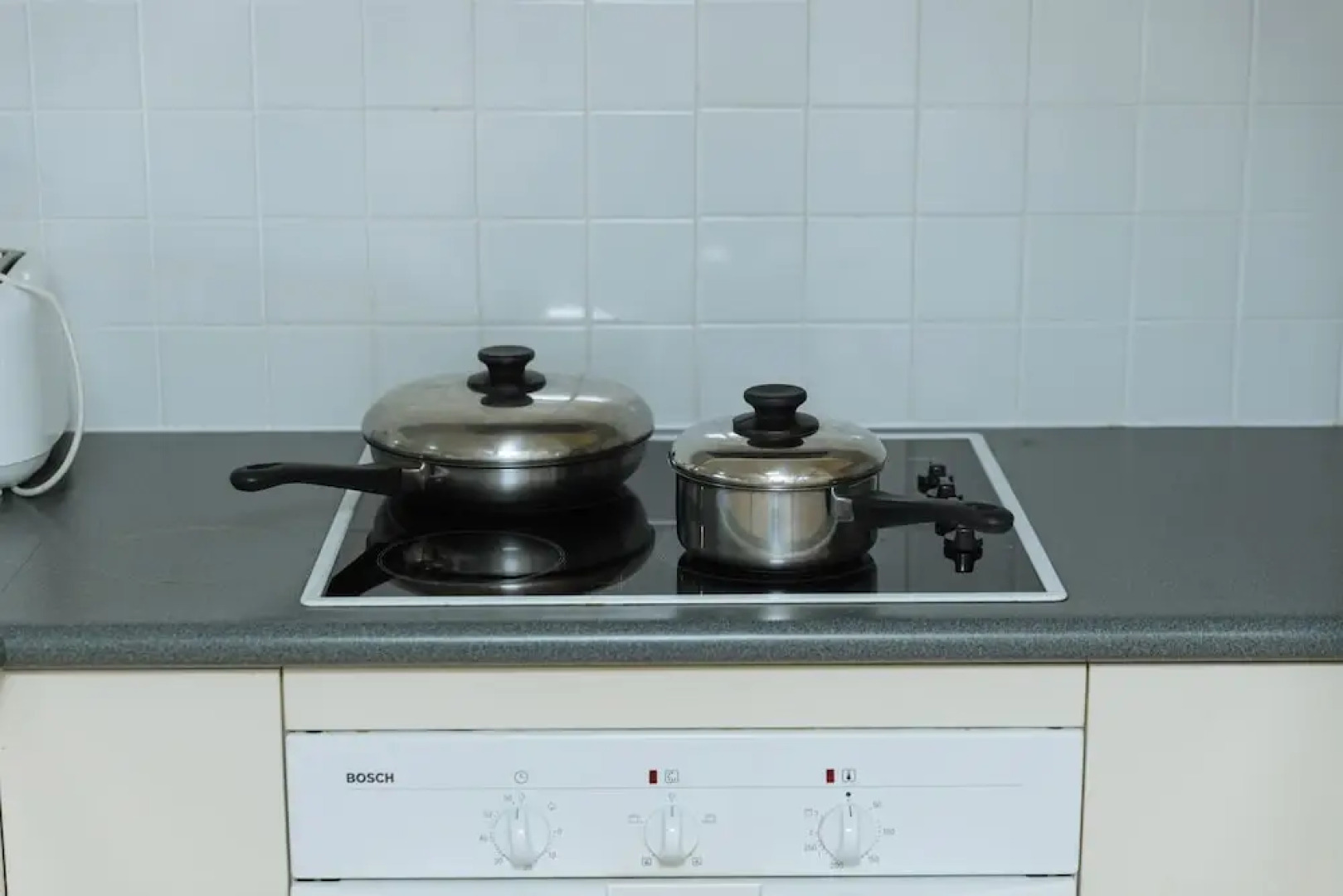 Airtrip Apartment on Edmonstone St