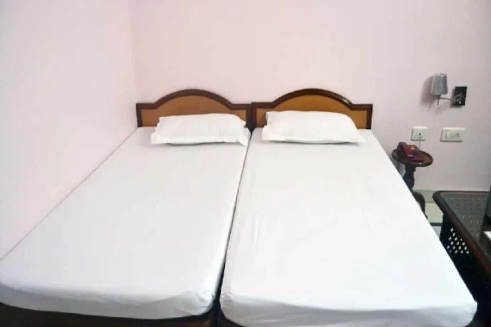 Hotel Rathore Lodge & Restaurant