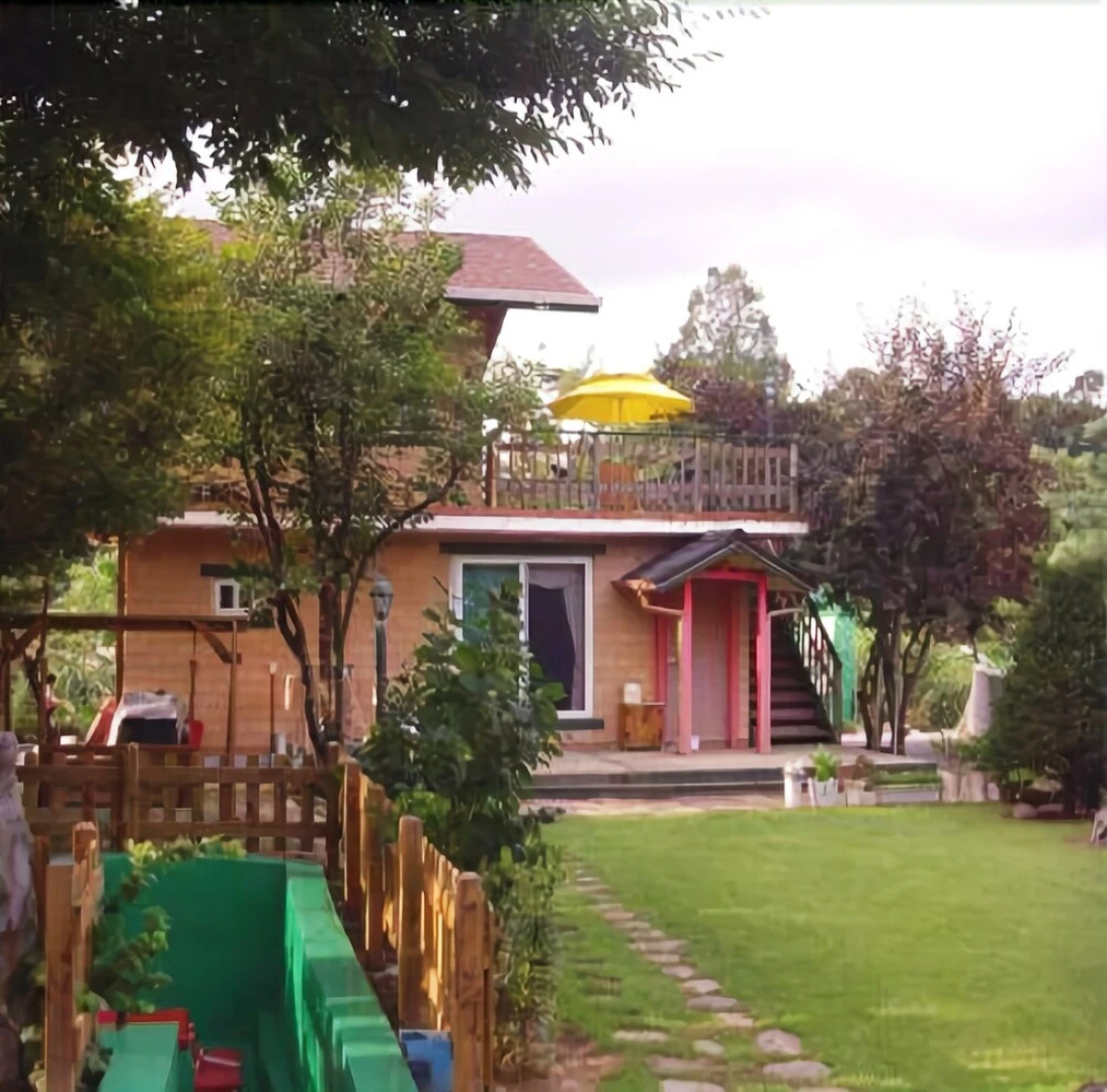 Danyang Geumsusan Log Pension