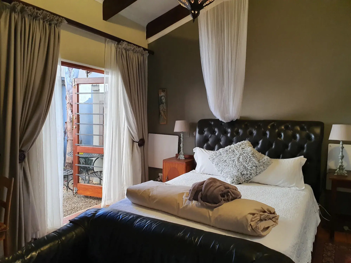 Waterhouse Guest Lodges 295 Indus Street