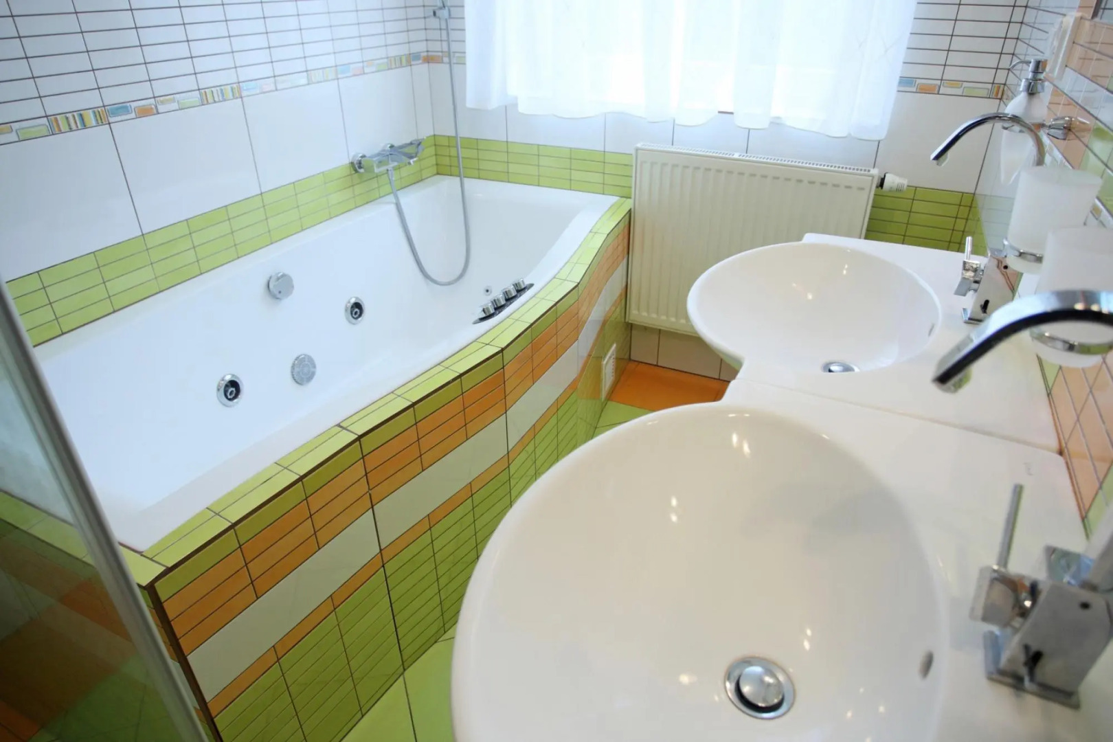 Pstruzi Mptm562 in Pstru