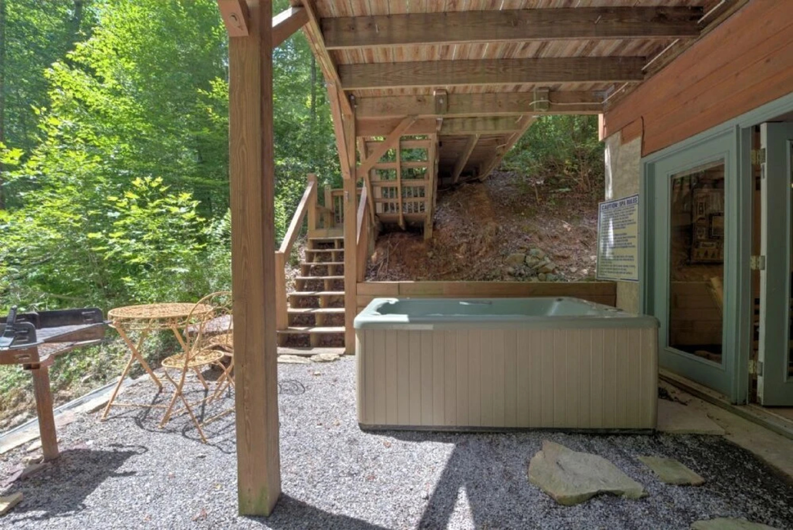 Black Bear Cabin - 2 Br Cabin