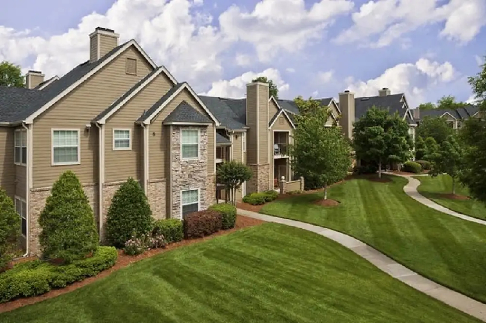 SoBe Cool Springs Apartments