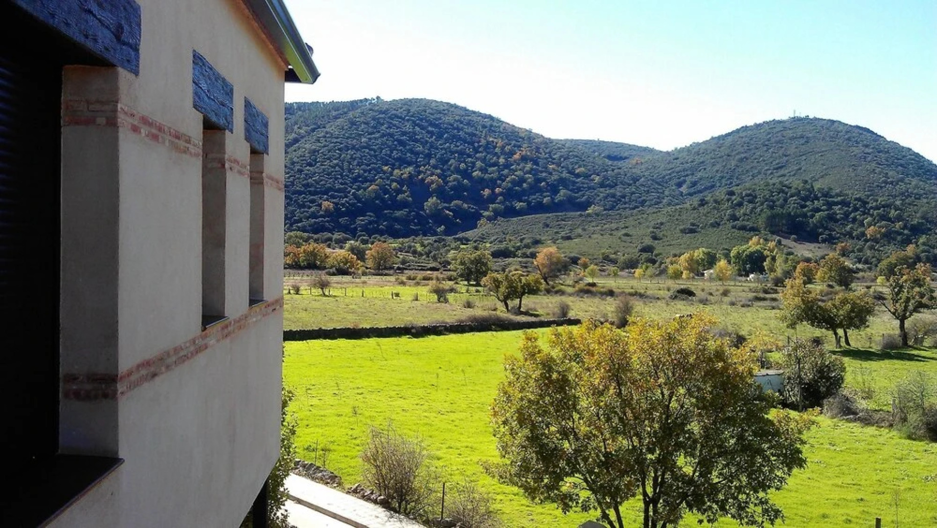 House With 2 Bedrooms in Navas de Estena, With Wonderful Mountain View