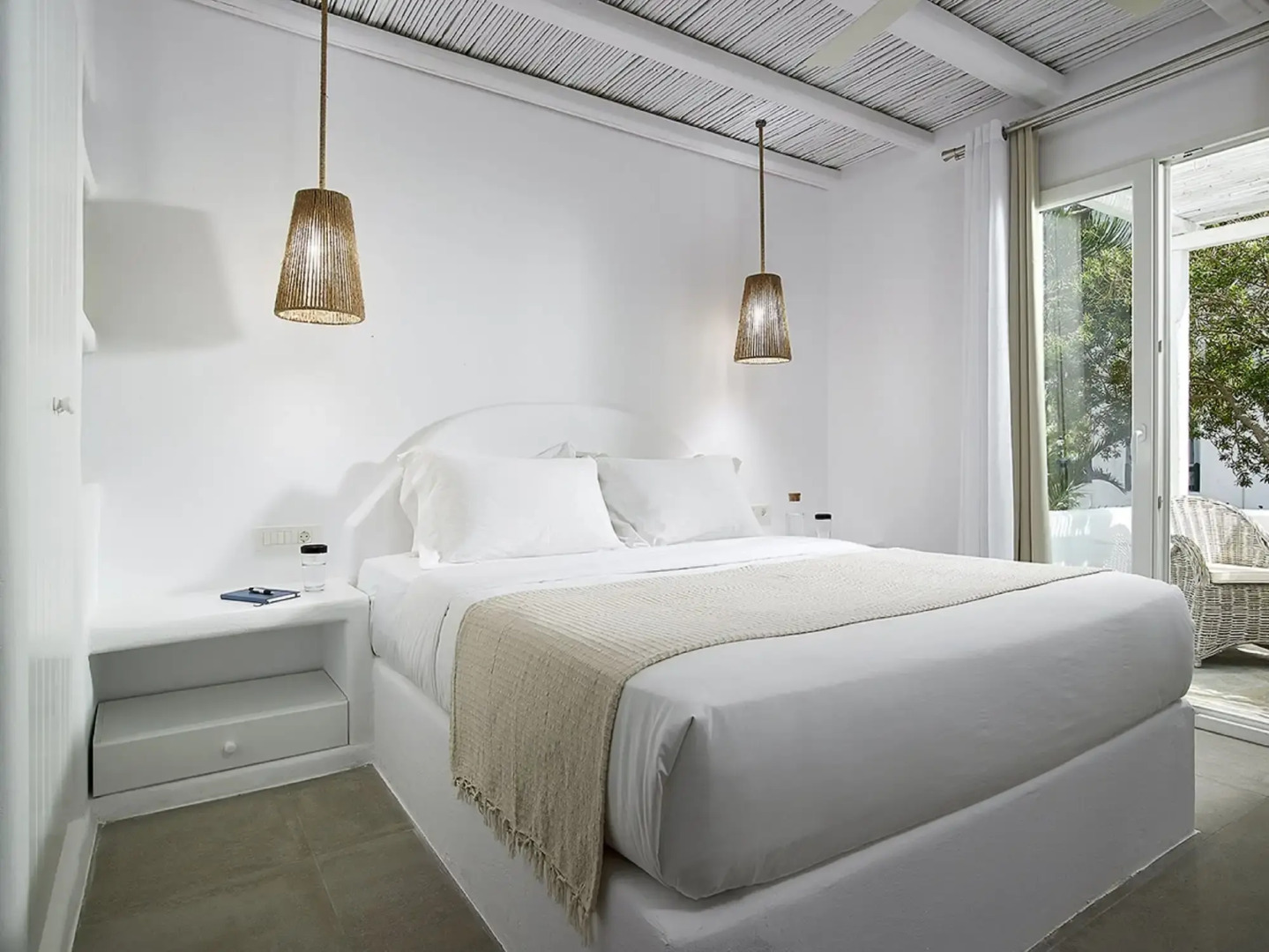 Delmar Apartments & Suites - Delmar Collection