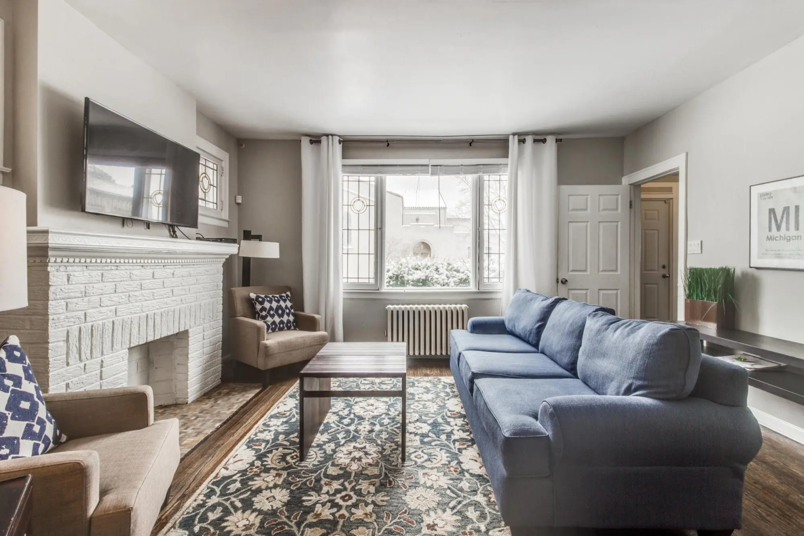 Great 6 bedroom peaceful family retreat