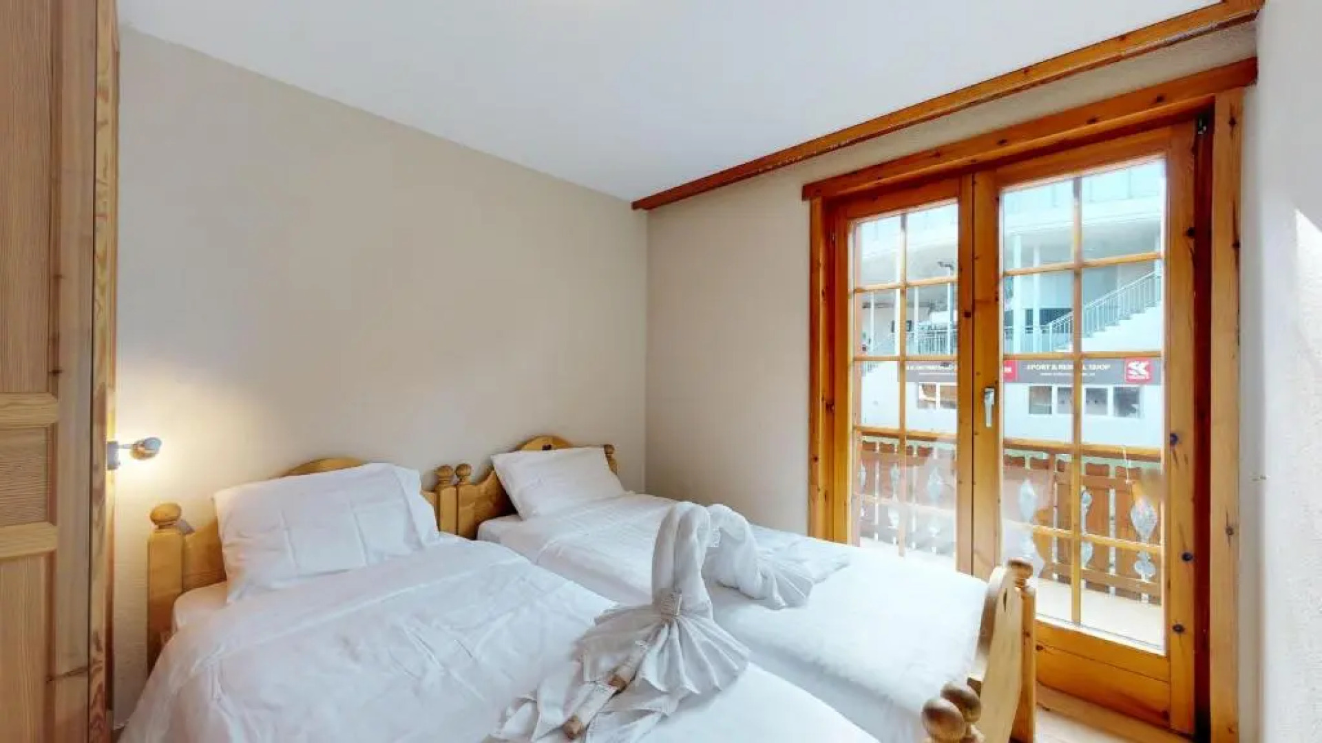 Royal 041 COMFORTABLE & CENTER apartment 8 pers by Alpvision Résidences