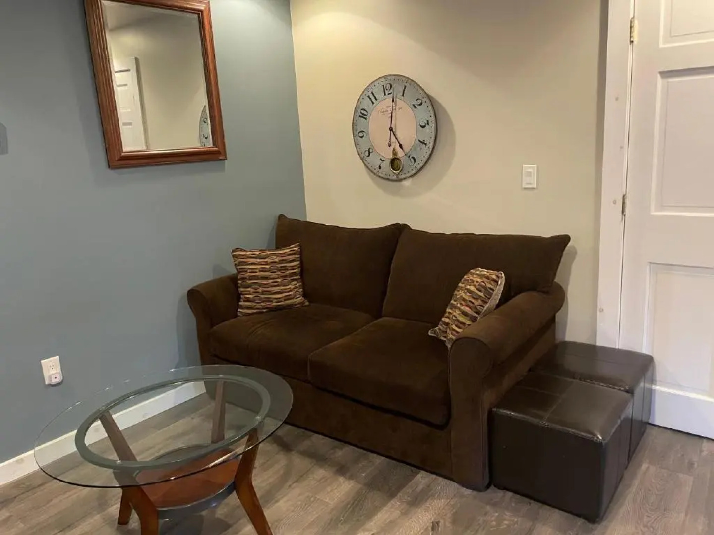 Village Inn Saugerties