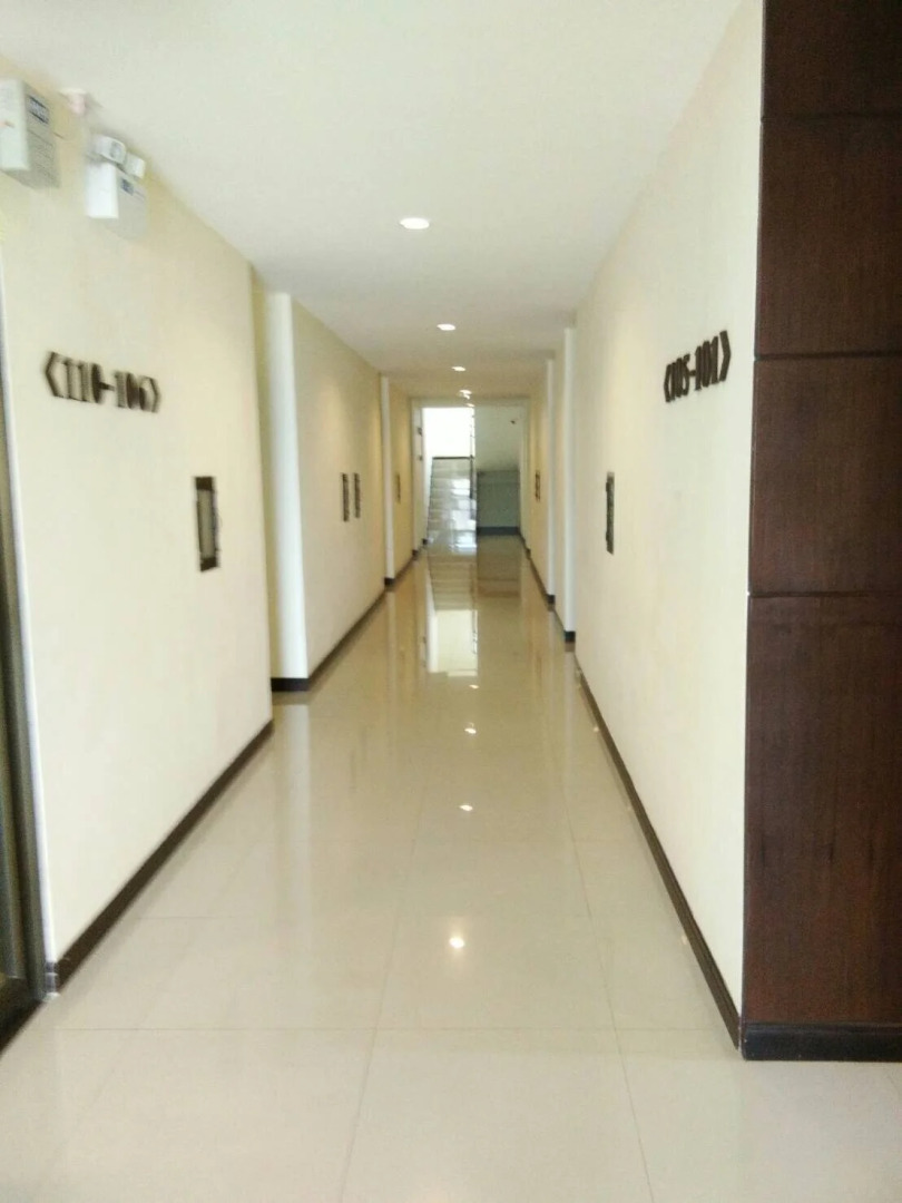 The Green Residence 304