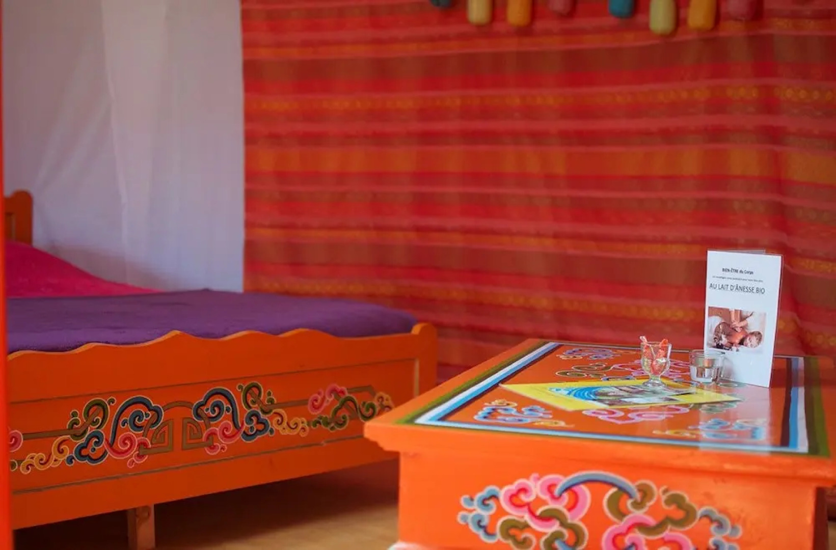 Hébergements Insolites La Charrette Bleue