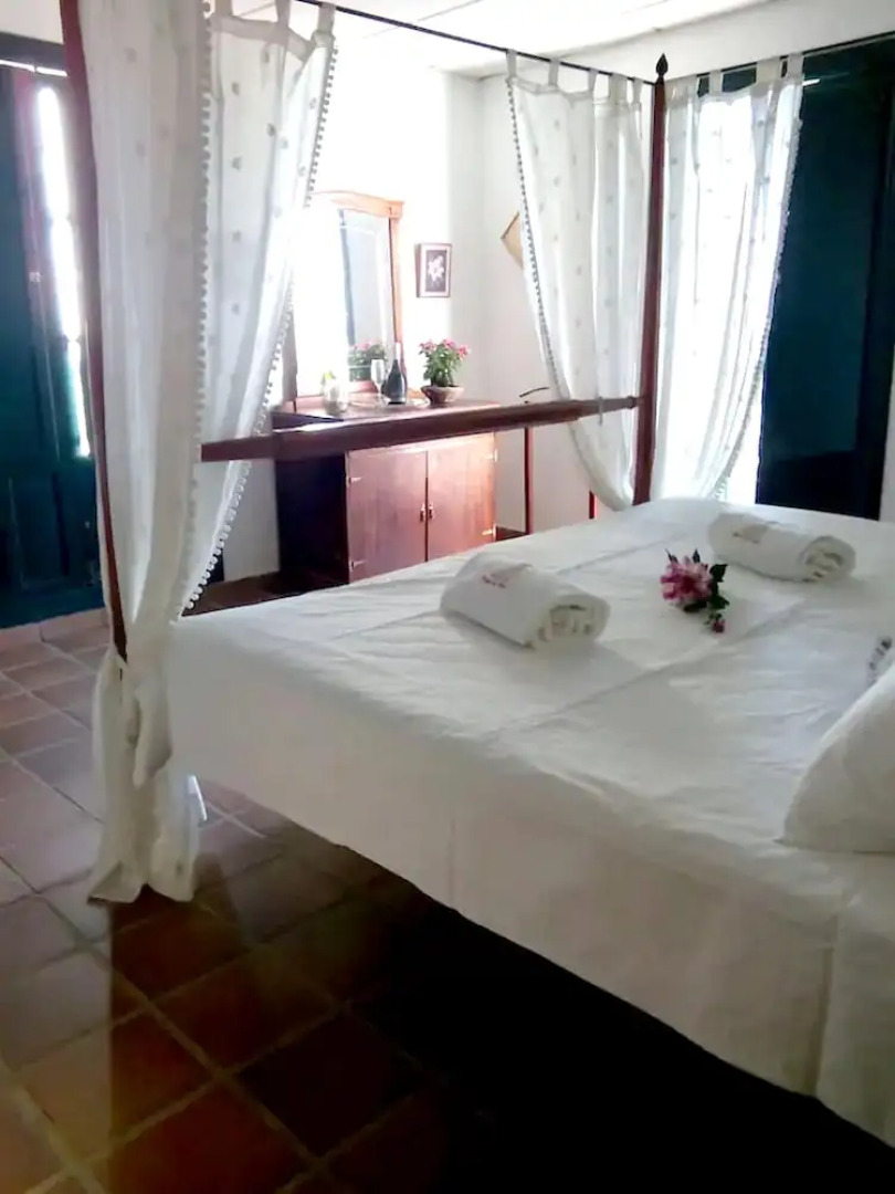 Villa With 6 Bedrooms in Alcalá de Guadaira, With Wonderful City View, Private Pool, Enclosed Garden