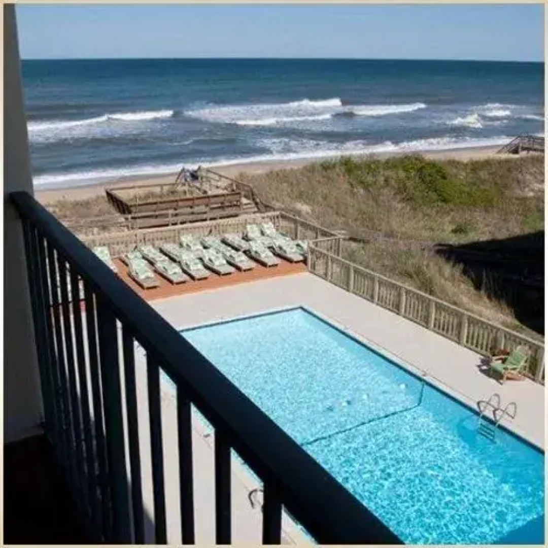 Surf Side Hotel