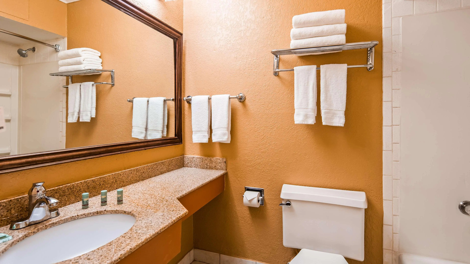 Best Western Red Carpet Inn