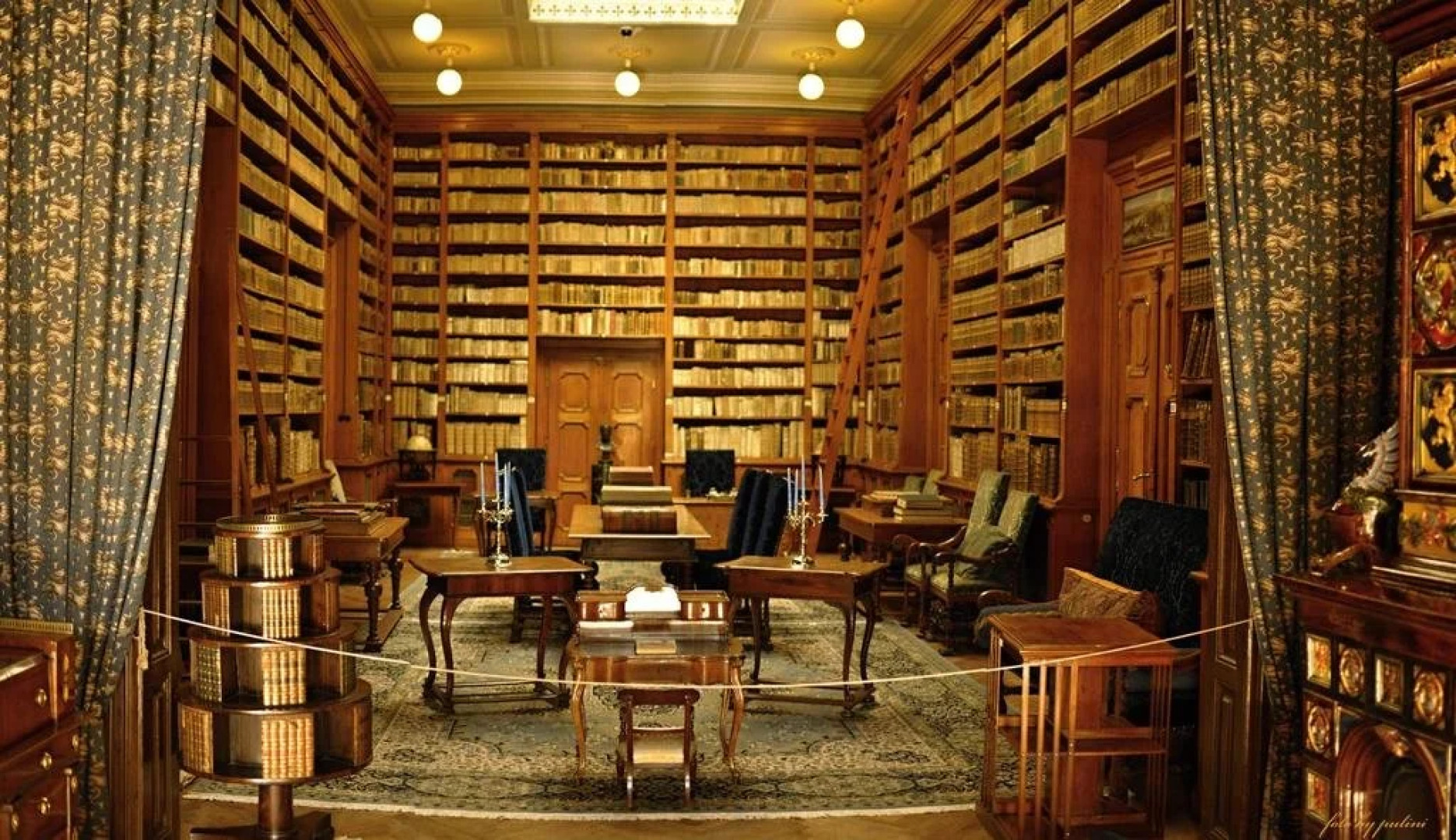 Boutique Hotel Empress