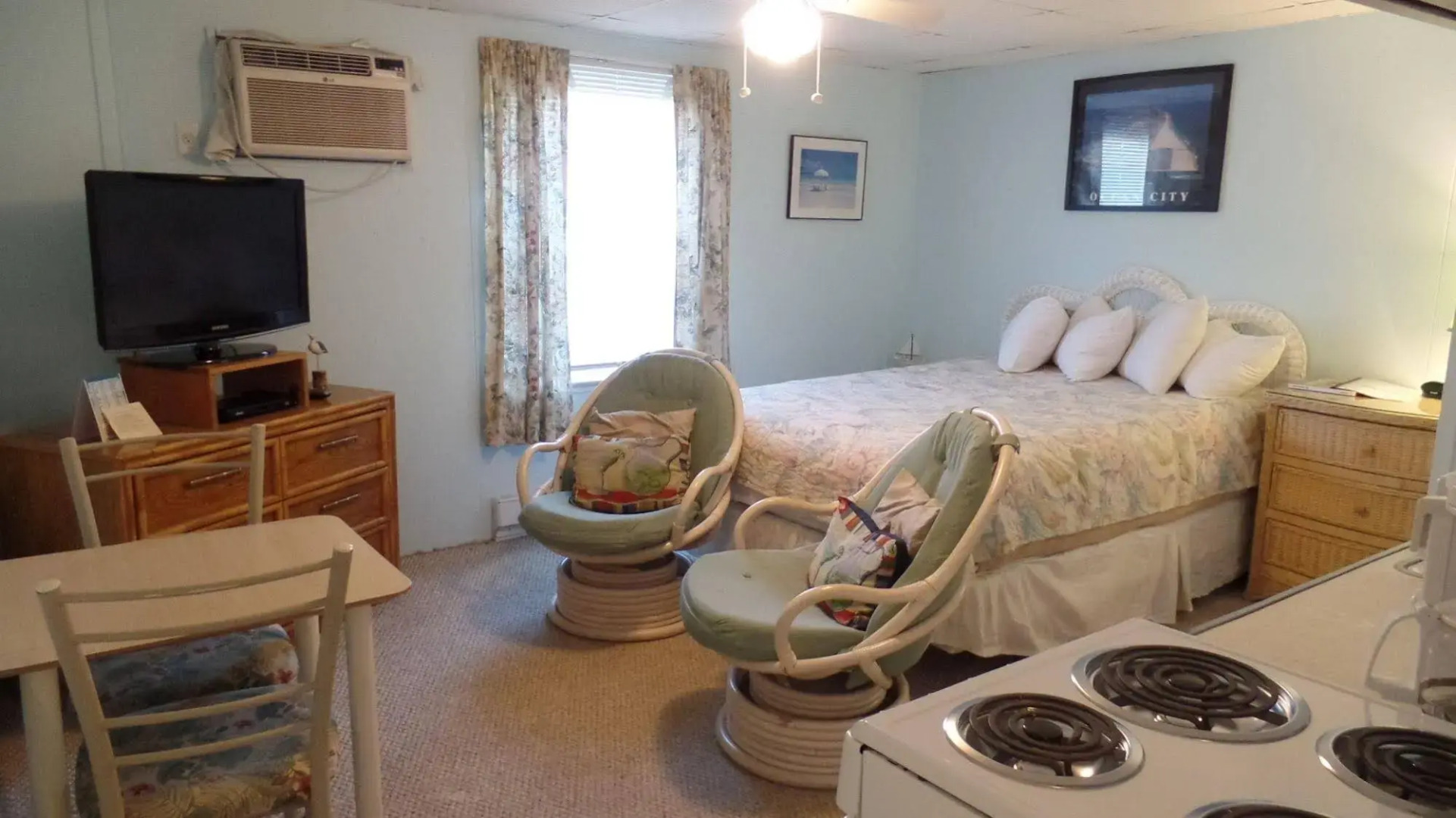 Windjammer Condominiums