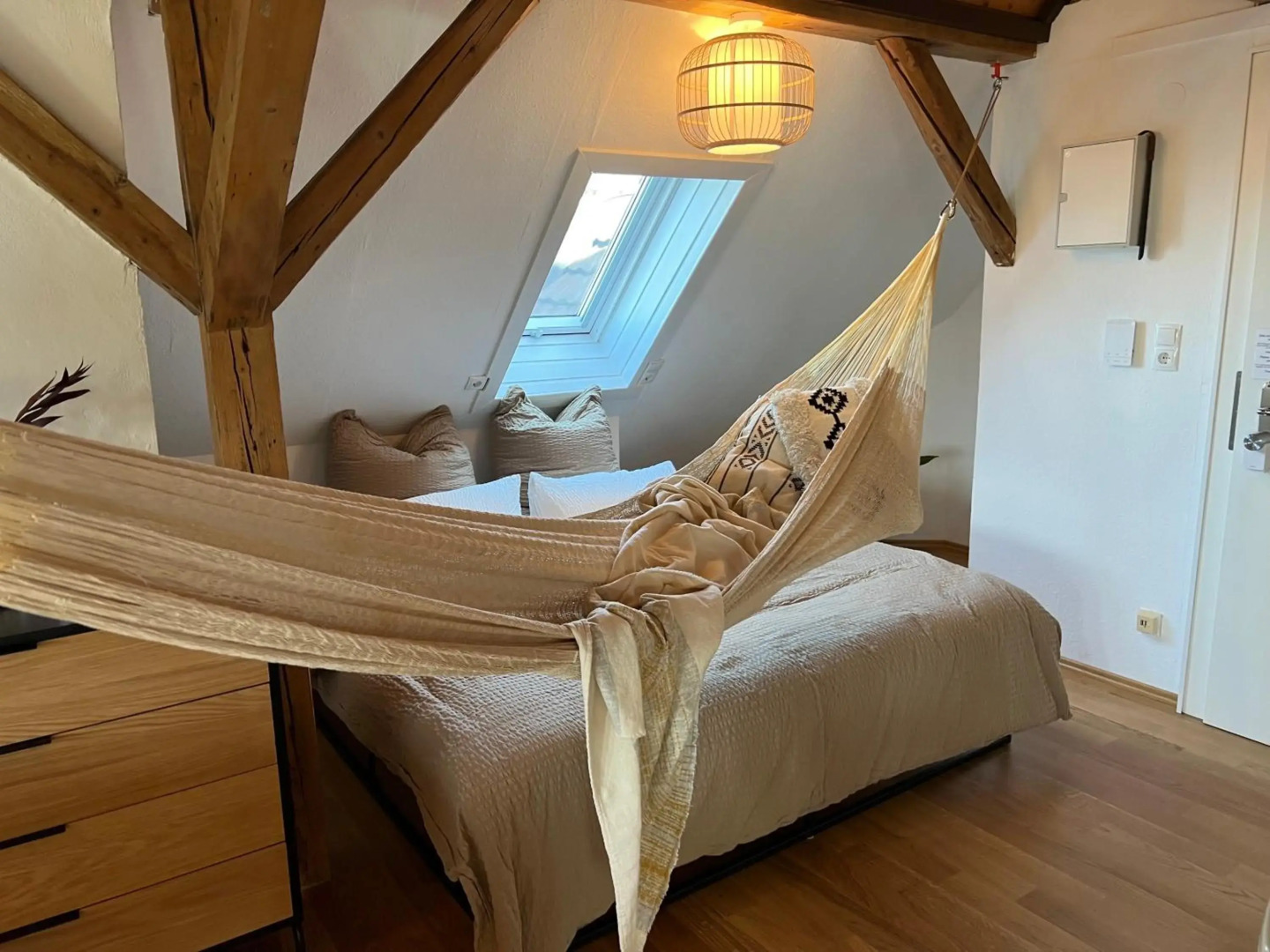 Wohlfühl Loft - Seenähe, Netflix, Boxspringbett, Küche
