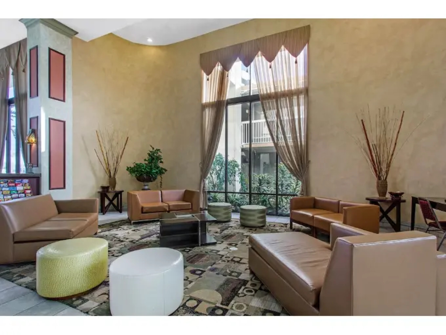 Clarion Hotel & Conference Center Tampa