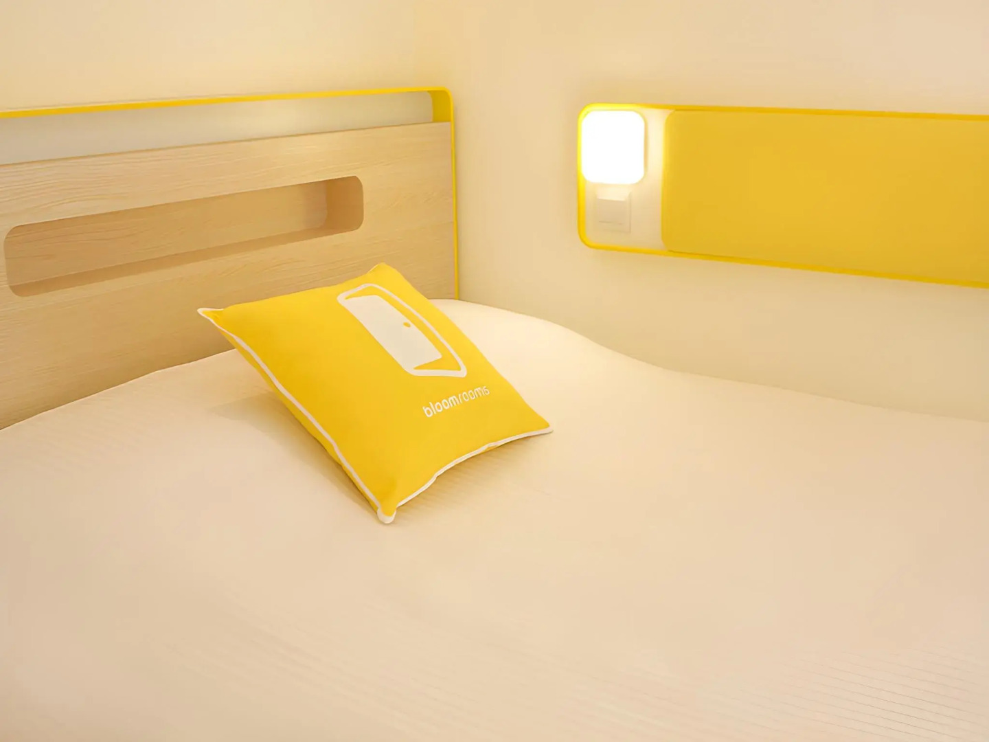 Bloomrooms @ Link Road