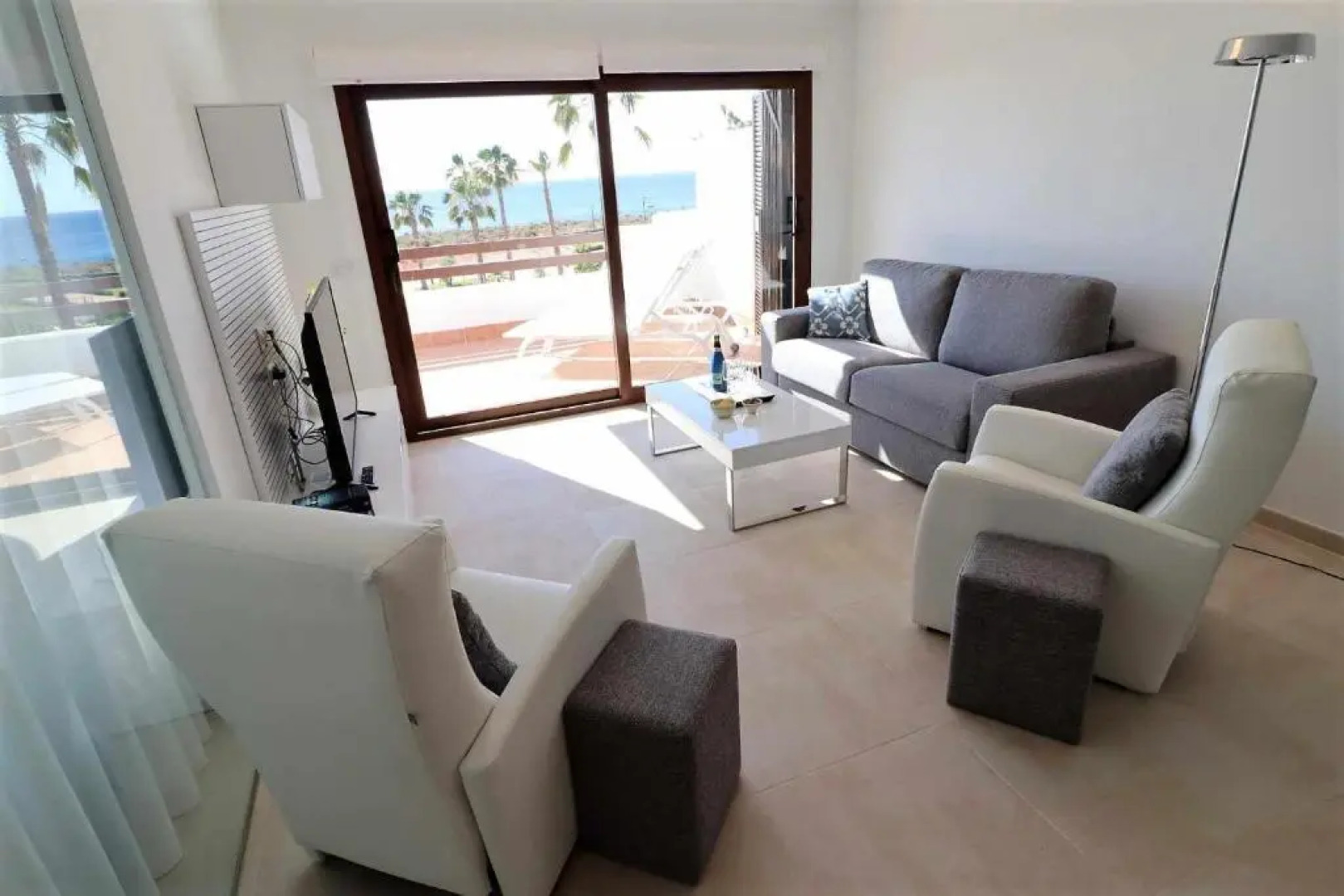 Azur apto lujo en 1a línea azotea piscina comun