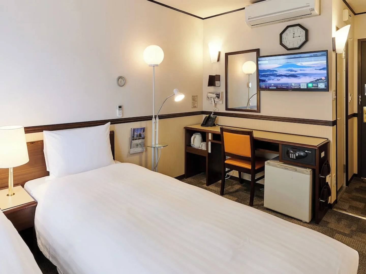 Toyoko Inn Osaka Namba Nippombashi