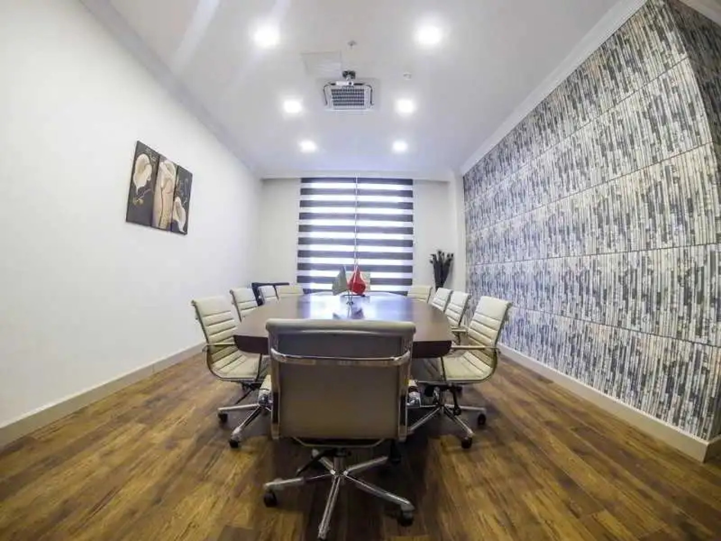 Rezone Health & Oxygen Hotel