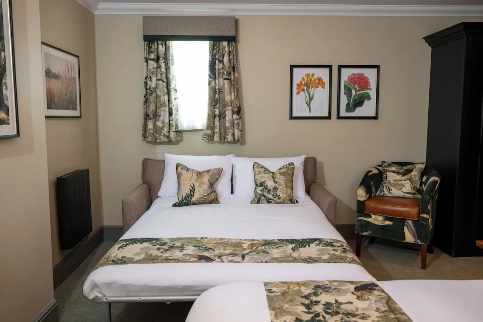 Wheatsheaf Hotel - Virginia Water by Greene King Inns