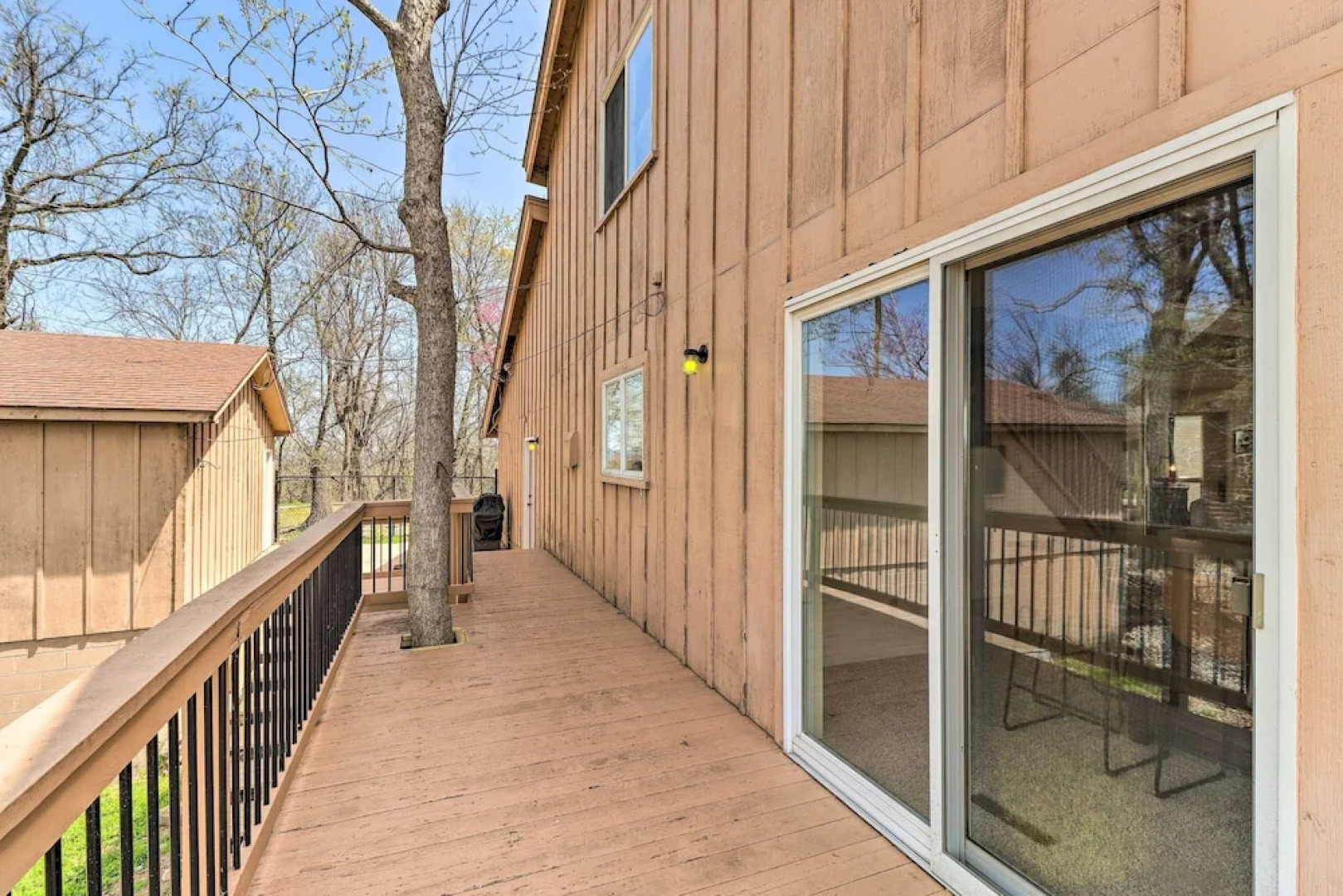 Eureka Springs Gem: 2 Decks, Mtn + Lake Views