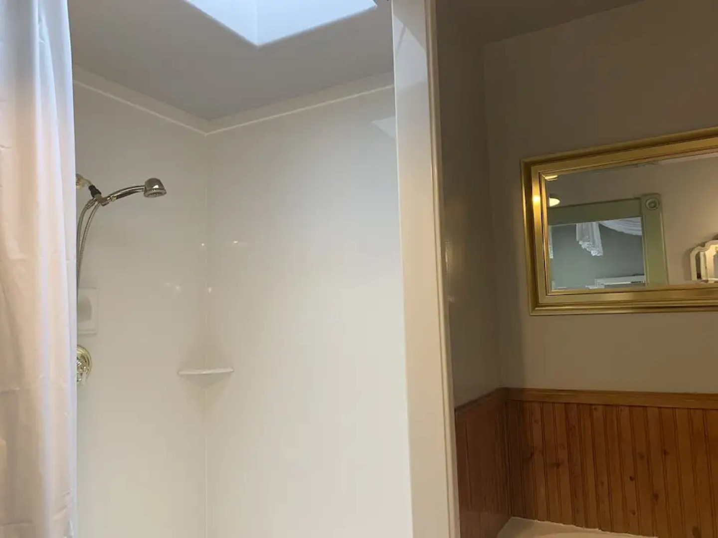 The Cottage @ 241 North