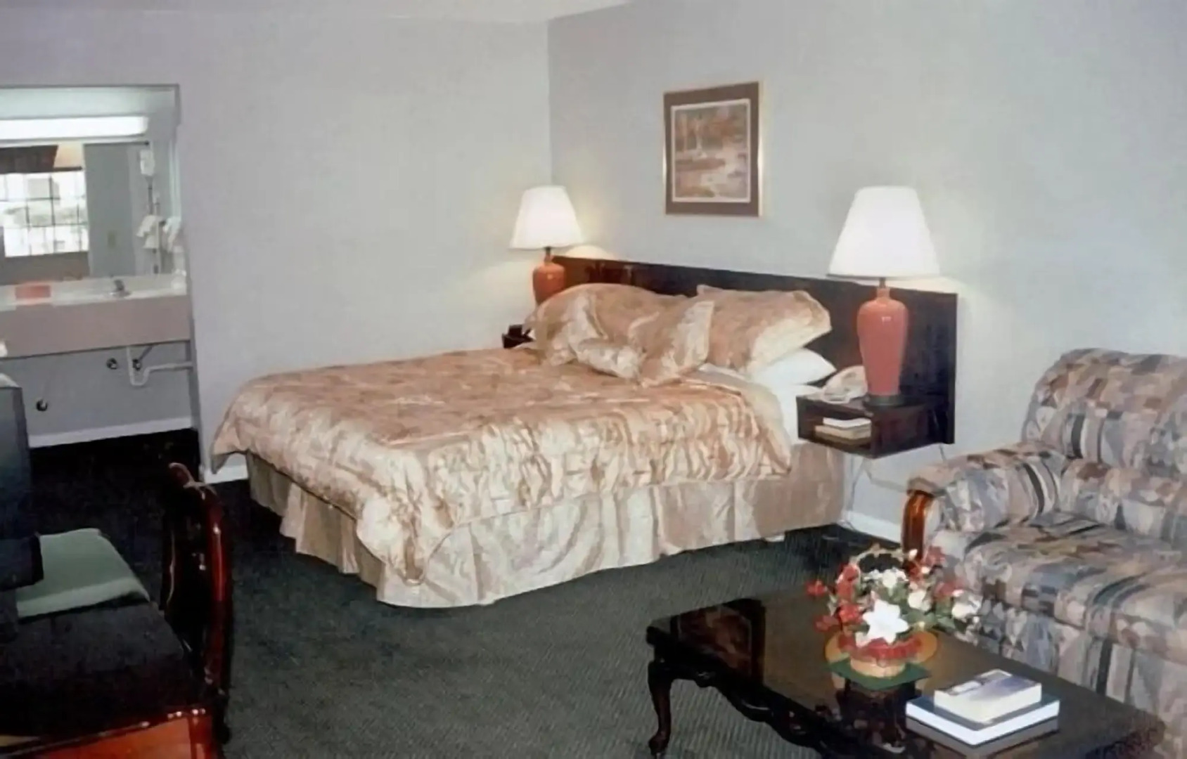 Express Inn & Suites