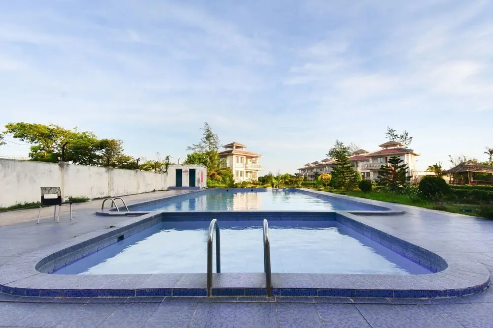 SPOT ON 36099 United-21 Beach View