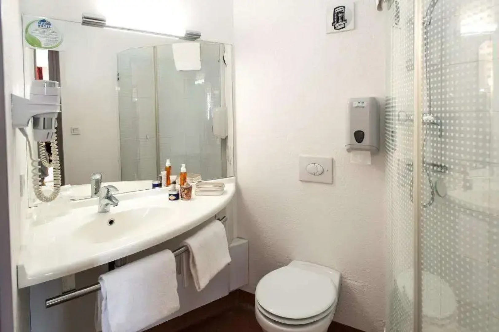 Brit Hotel Confort Montauban