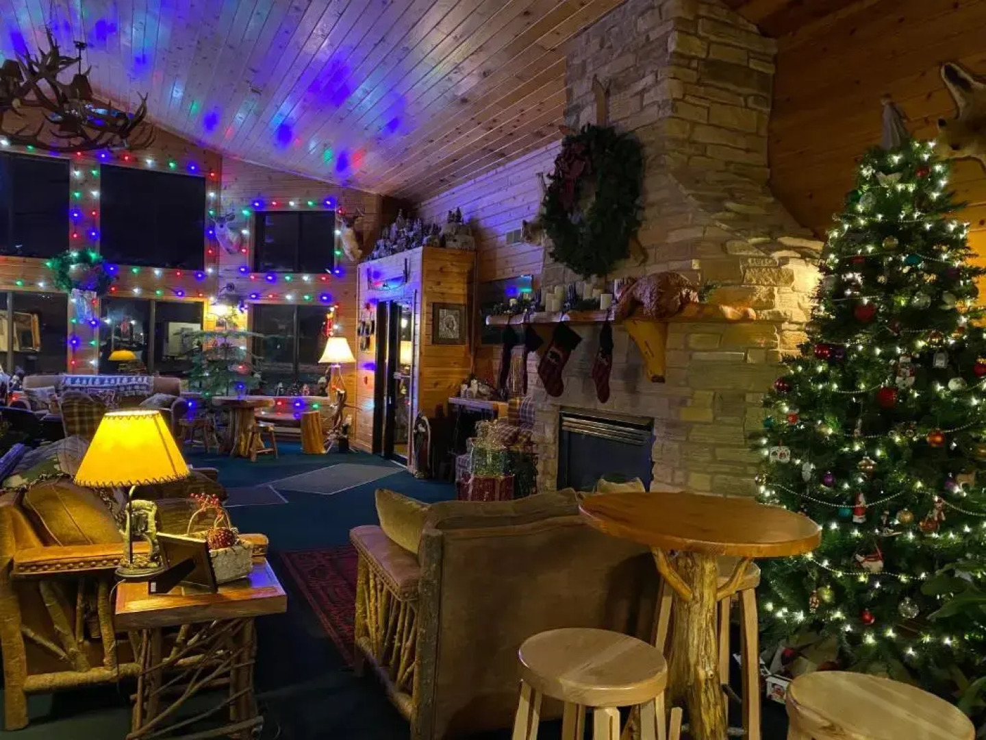 Boulder Bear Motor Lodge