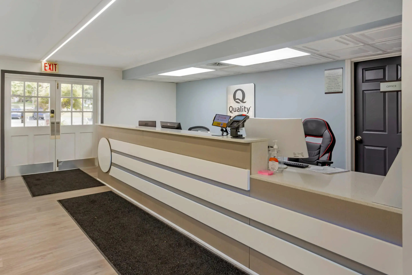 Quality Inn Smoketown - Lancaster Area