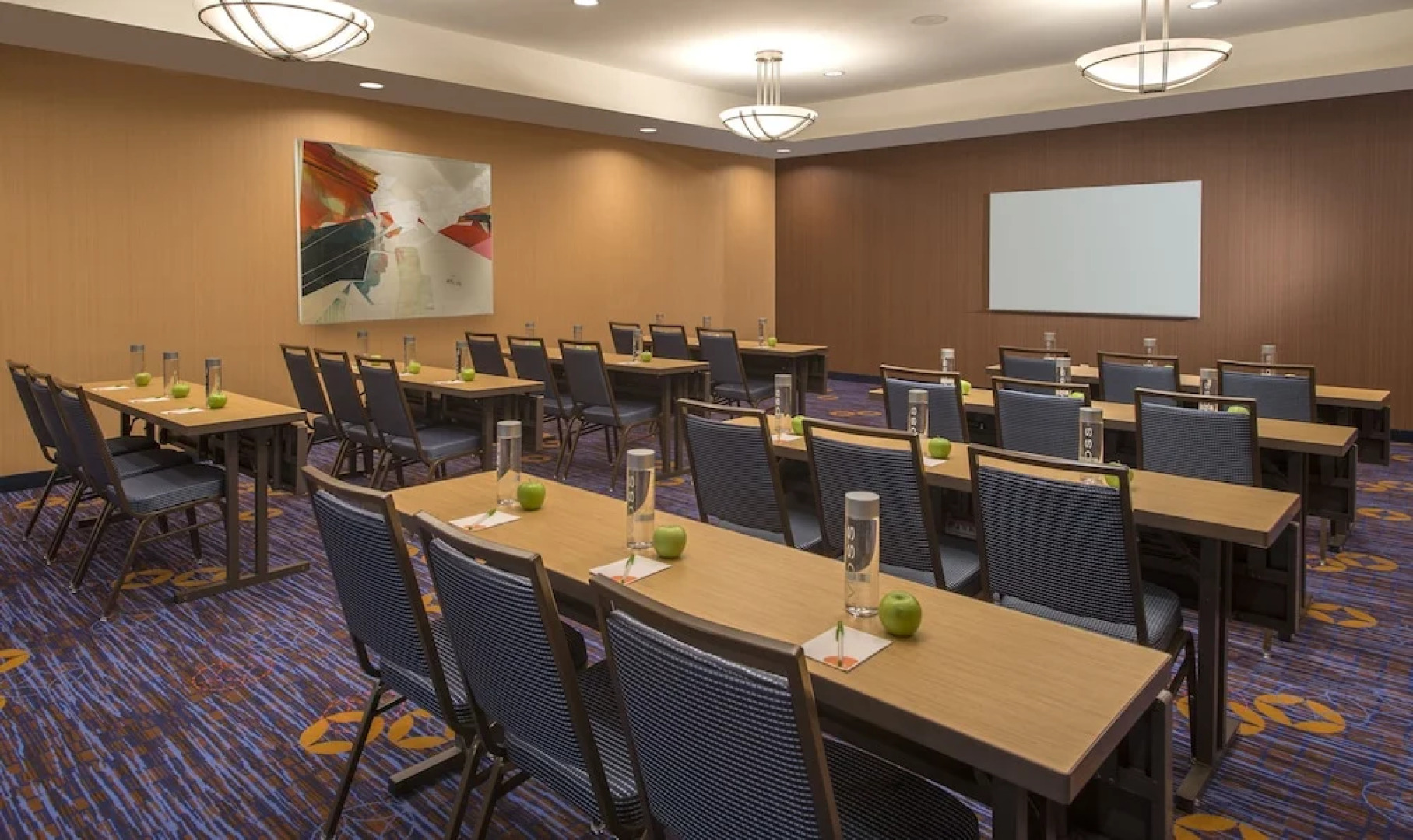 Courtyard Grand Rapids Airport