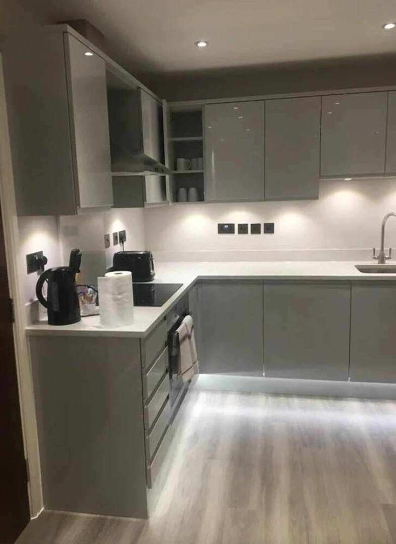 Icon Crownleigh 3 With Free Wifi