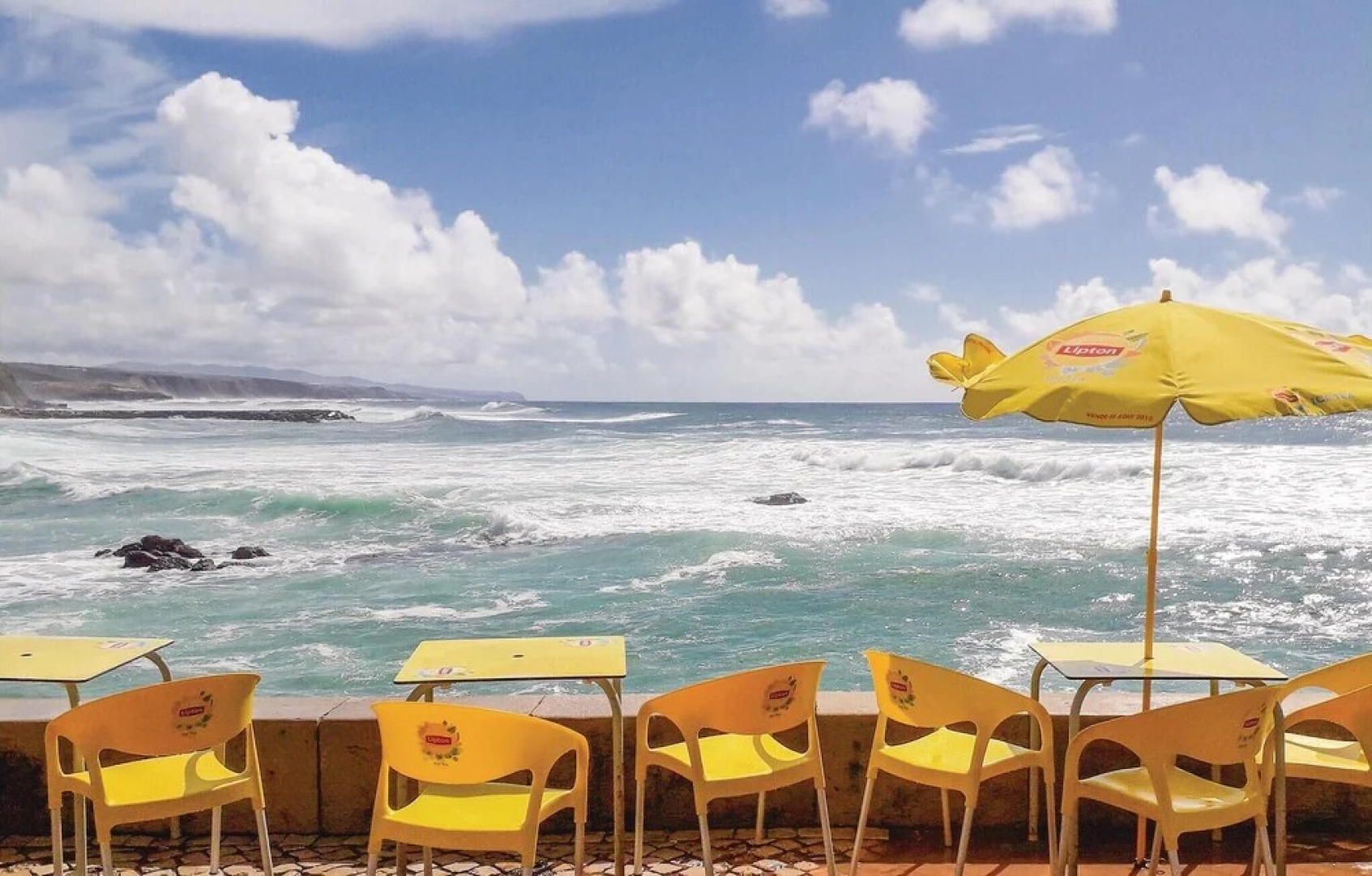 Stunning Home in Urzal- Carvoeira With 2 Bedrooms and Wifi