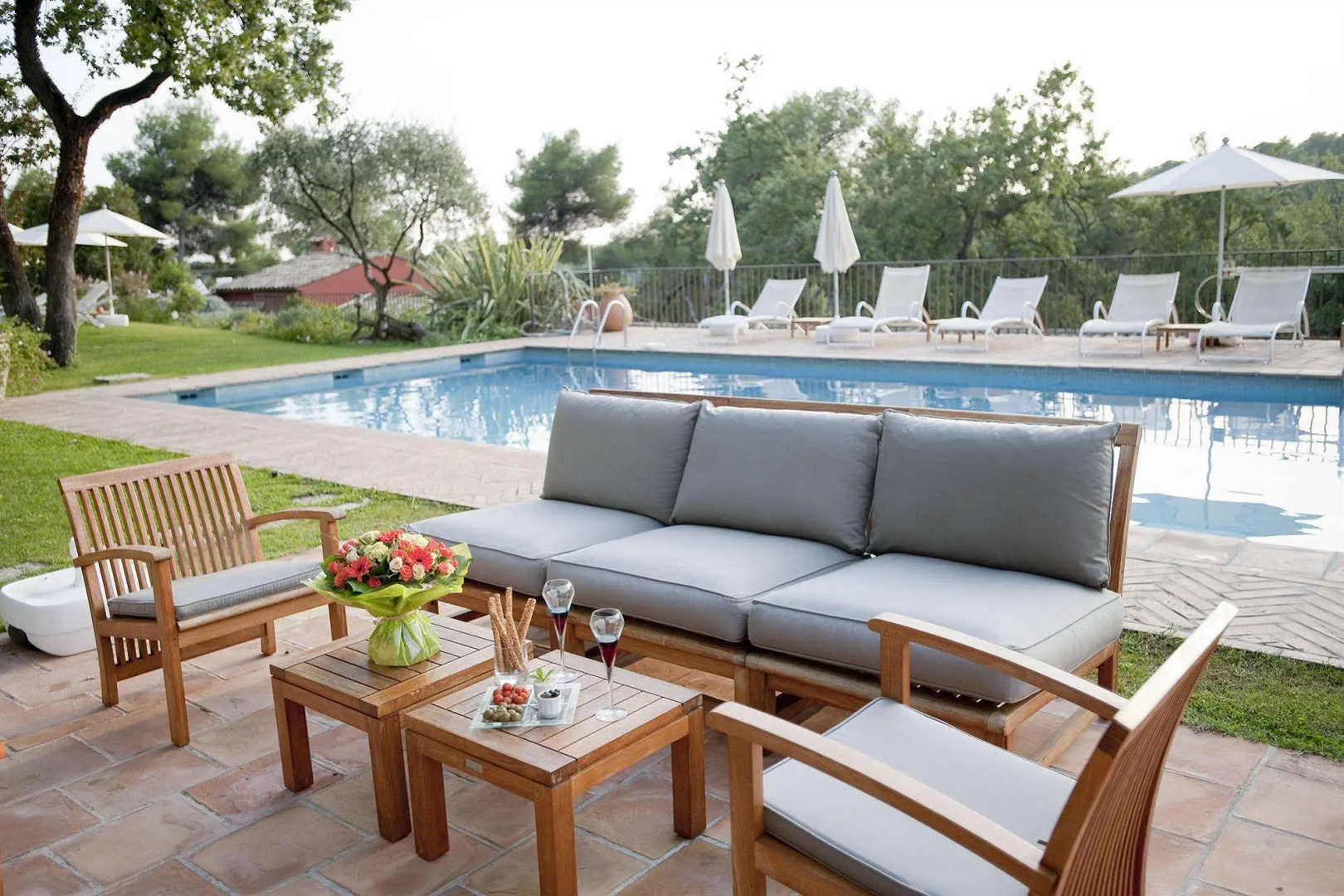 Hotel Spa & Restaurant Cantemerle