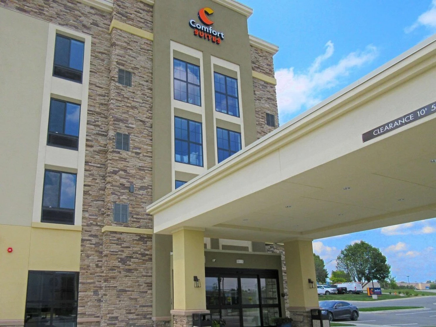 Comfort Suites Grandview - Kansas City