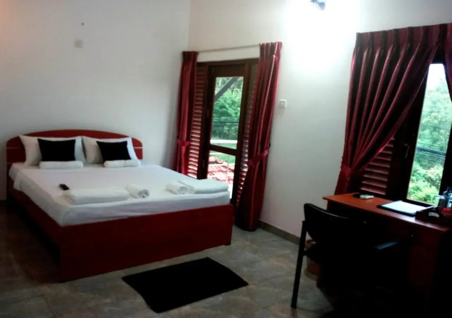 White Horse Guest House