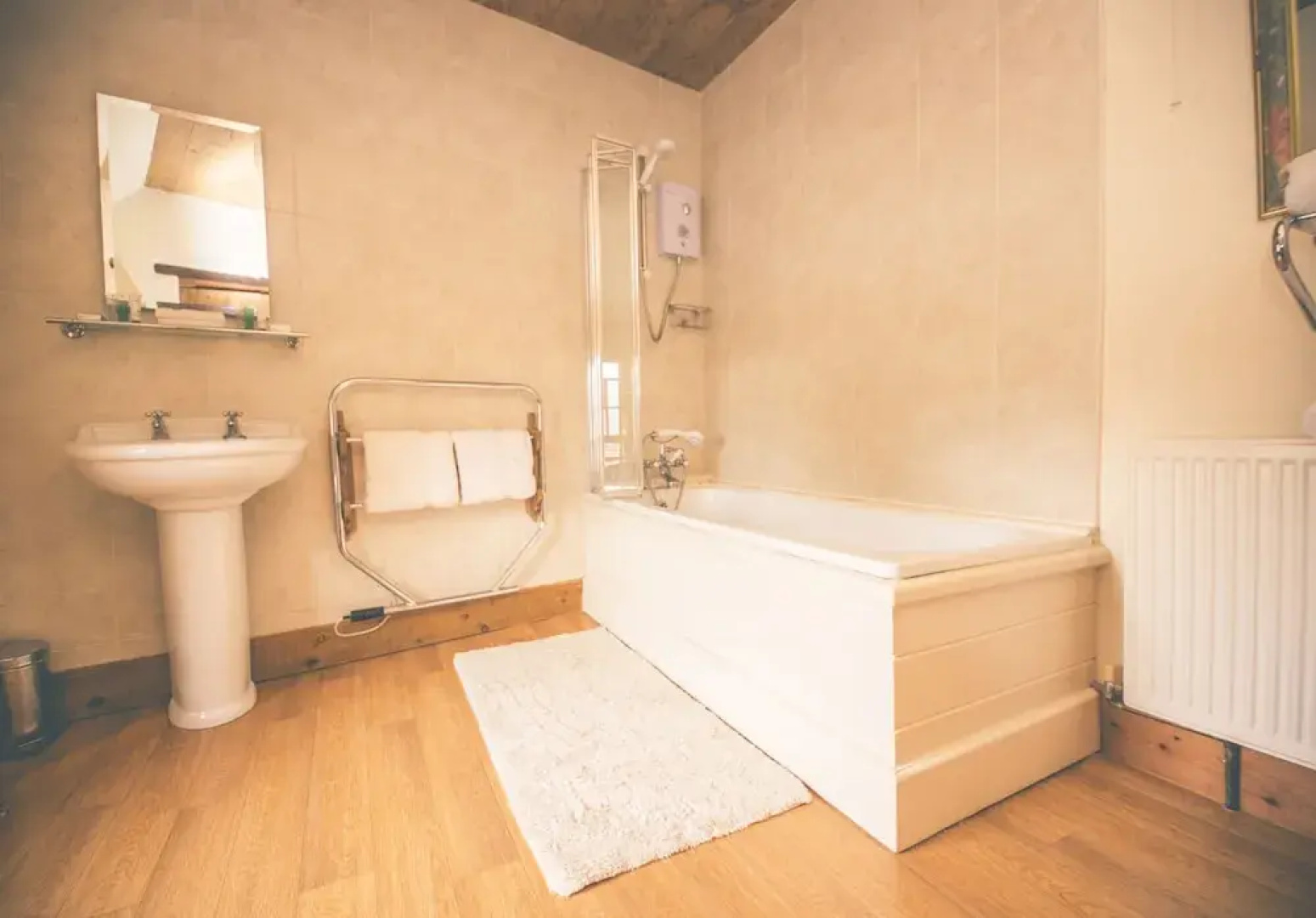 Weycroft Mill House Bed and Breakfast