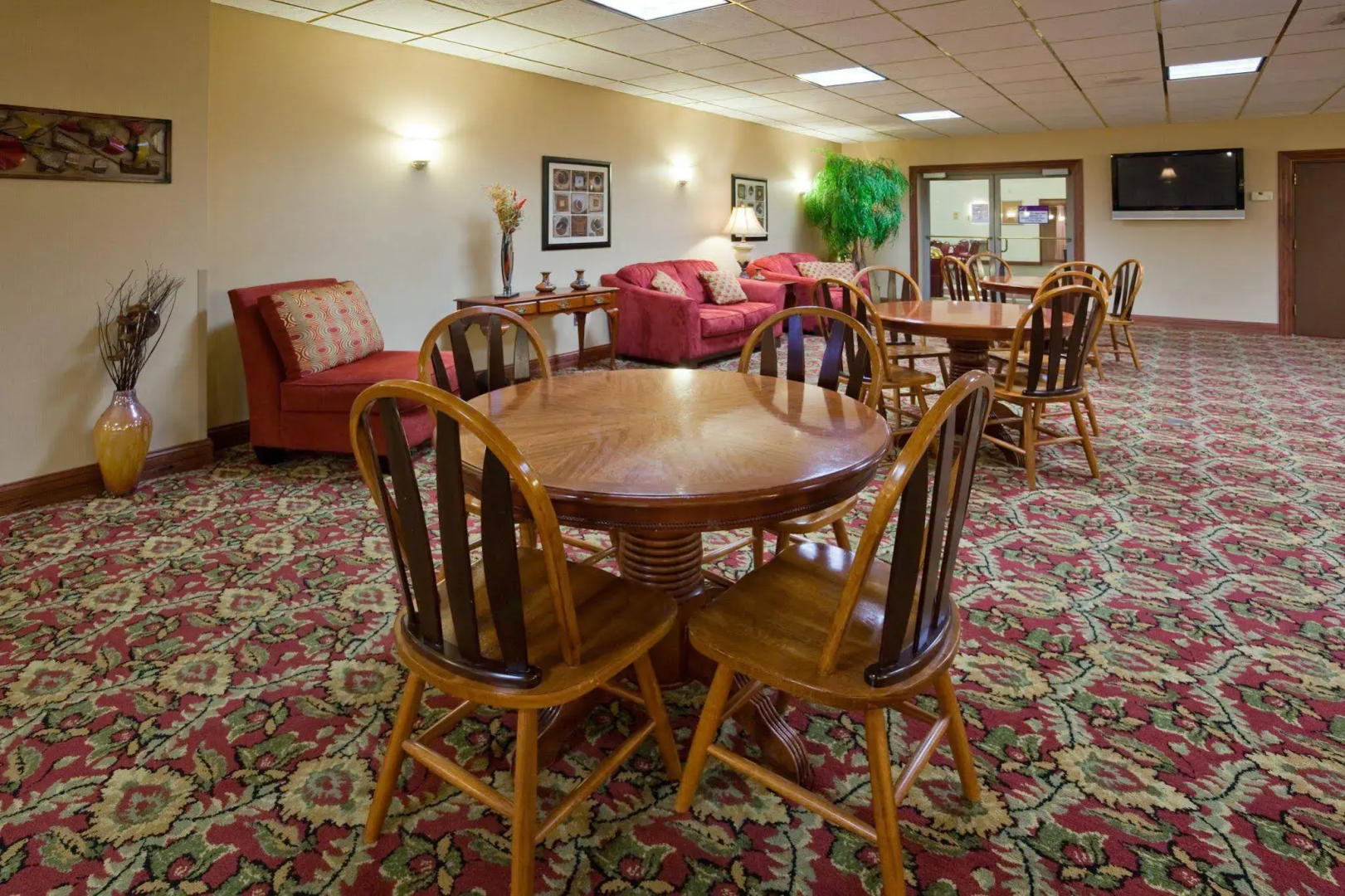Holiday Inn & Suites Wausau-Rothschild by IHG