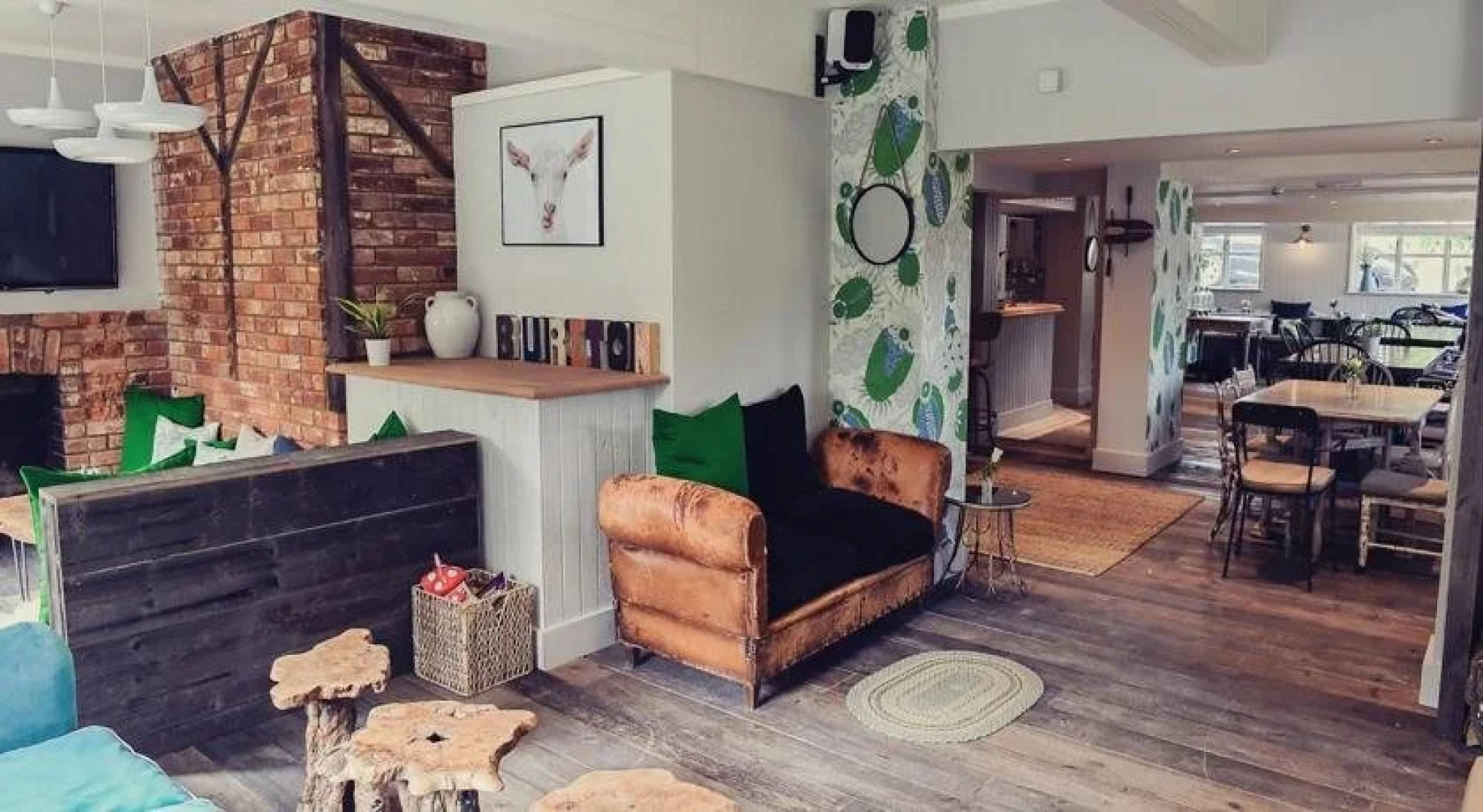 The Village Inn Buriton