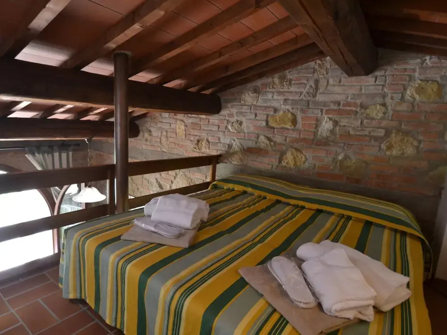 Montaione Oasis: Shared Villa