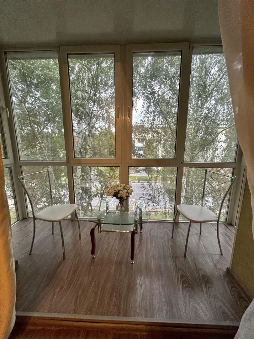Home Hotel On Kirova 83