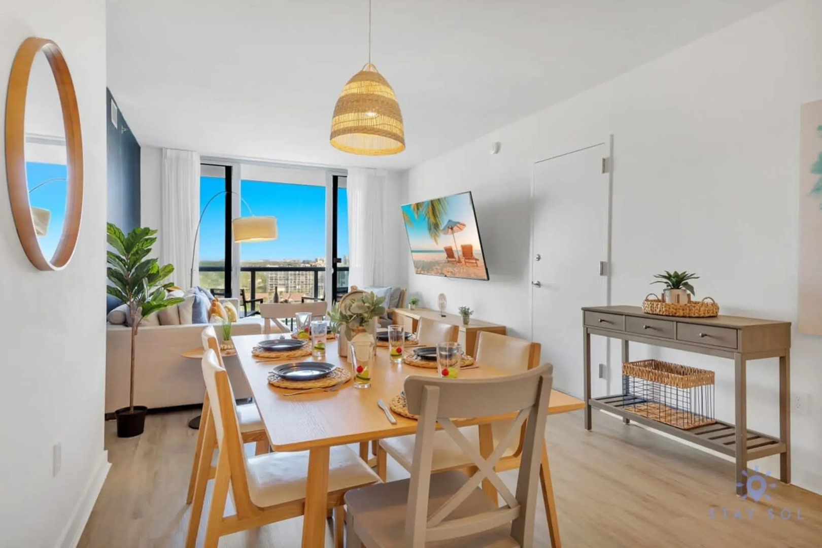 Infinite Views Amazing Pool Gym Near Beach